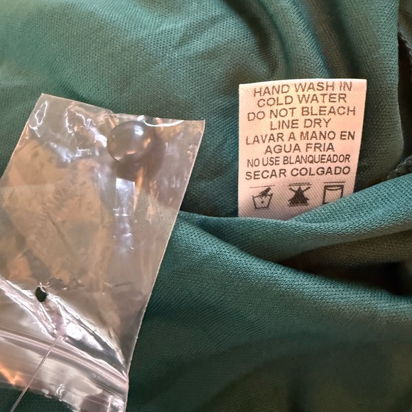 NWT Baltic Born Celine Maxi Dress Emerald Green Chiffon High Slit Long Sleeve 1X - Picture 12 of 12